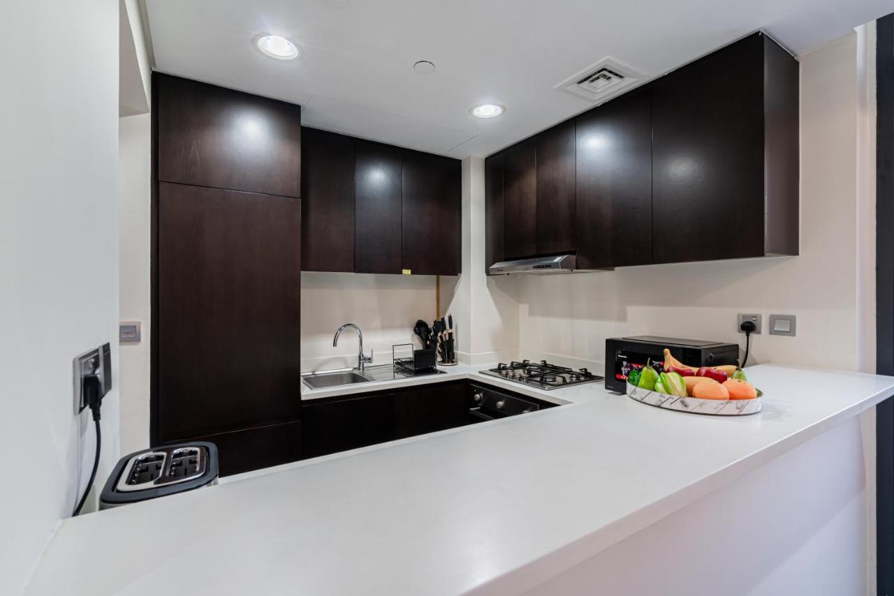 Citihome - 1Br At Merano Tower By Damac Dubai Bagian luar foto